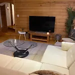2-bedroom - Mont Blanc Views, Near Flagere Lift 아파트 *