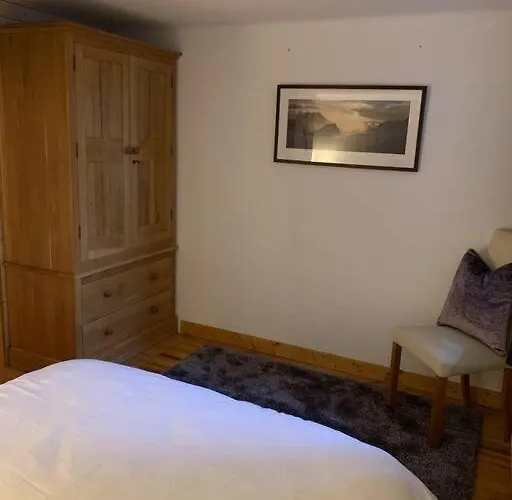 2-Bedroom Chamonix Apartment - Mont Blanc Views, Near Flagere Ski Lift Lejlighed *